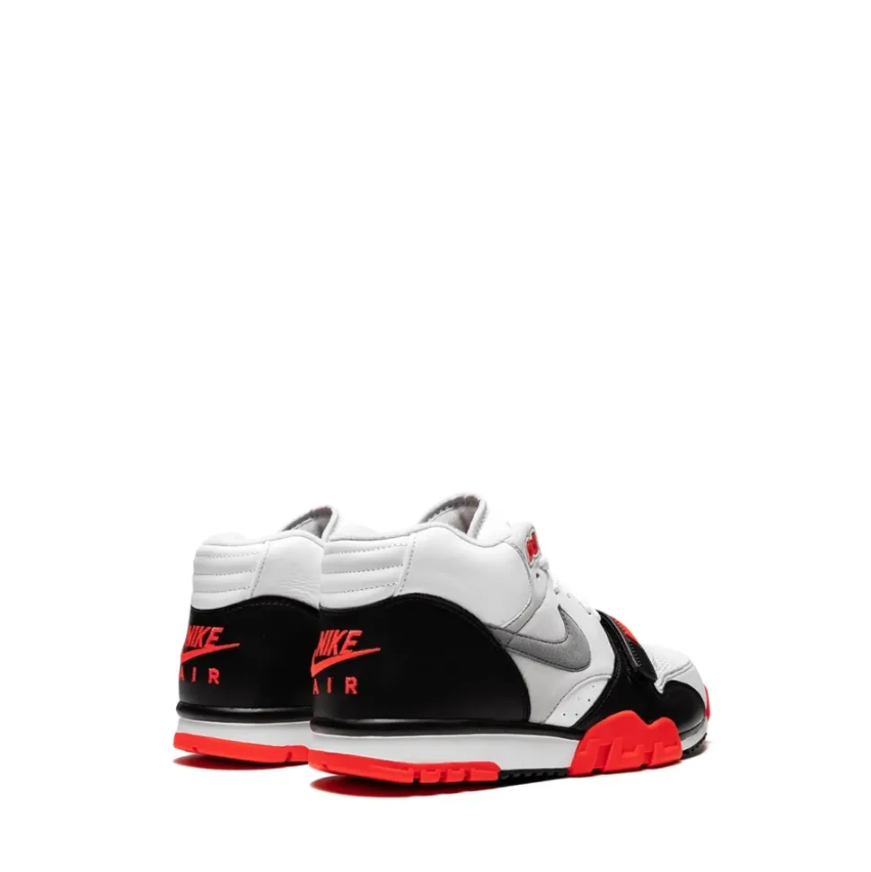 Air Trainer 1