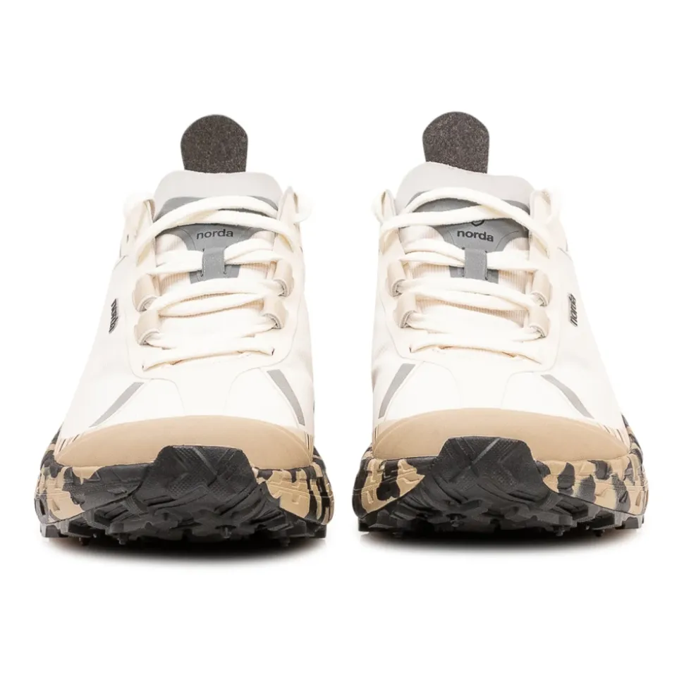 001A Trail Shoe