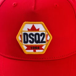 Bawełniana czapka z daszkiem Dsquared2 z haftem i przetarciami