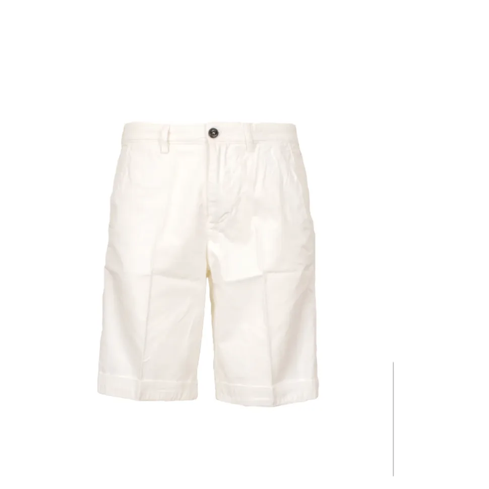 Bermuda Chino Regular Fit
