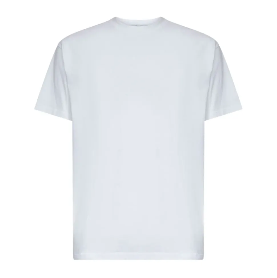 Białe T-shirty i Pola