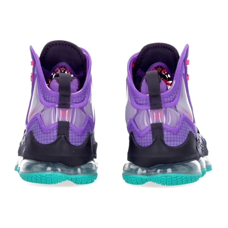Buty do koszykówki LeBron 19