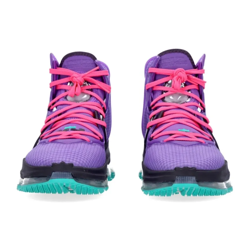 Buty do koszykówki LeBron 19