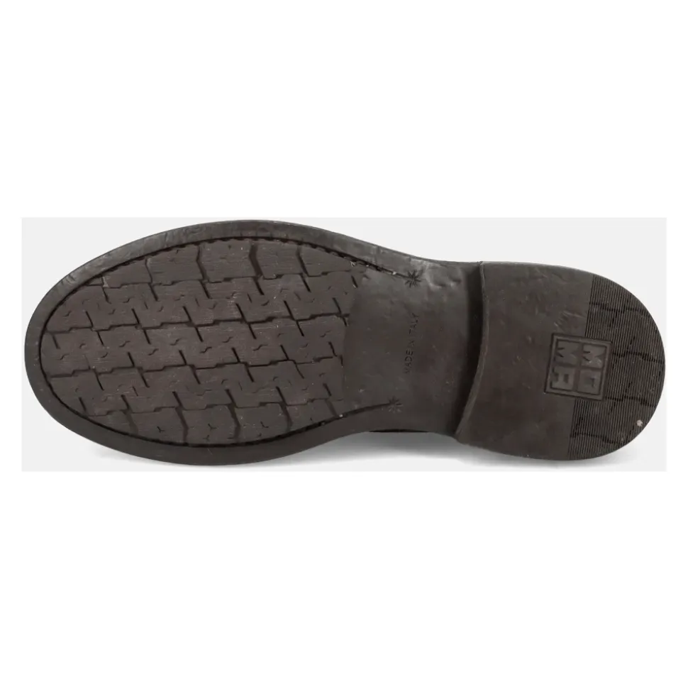 Buty sznurowane