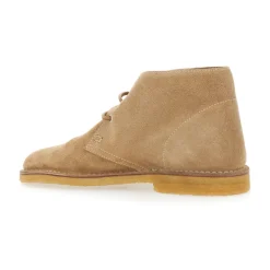 Buty sznurowane