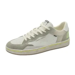 Chelsea Sneakers