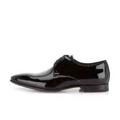 Czarne lakierowane biznesowe buty