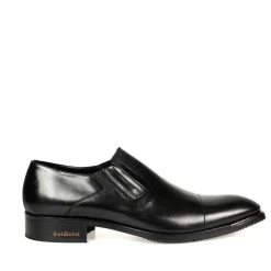 Elastyczne buty wsuwane z wstążką