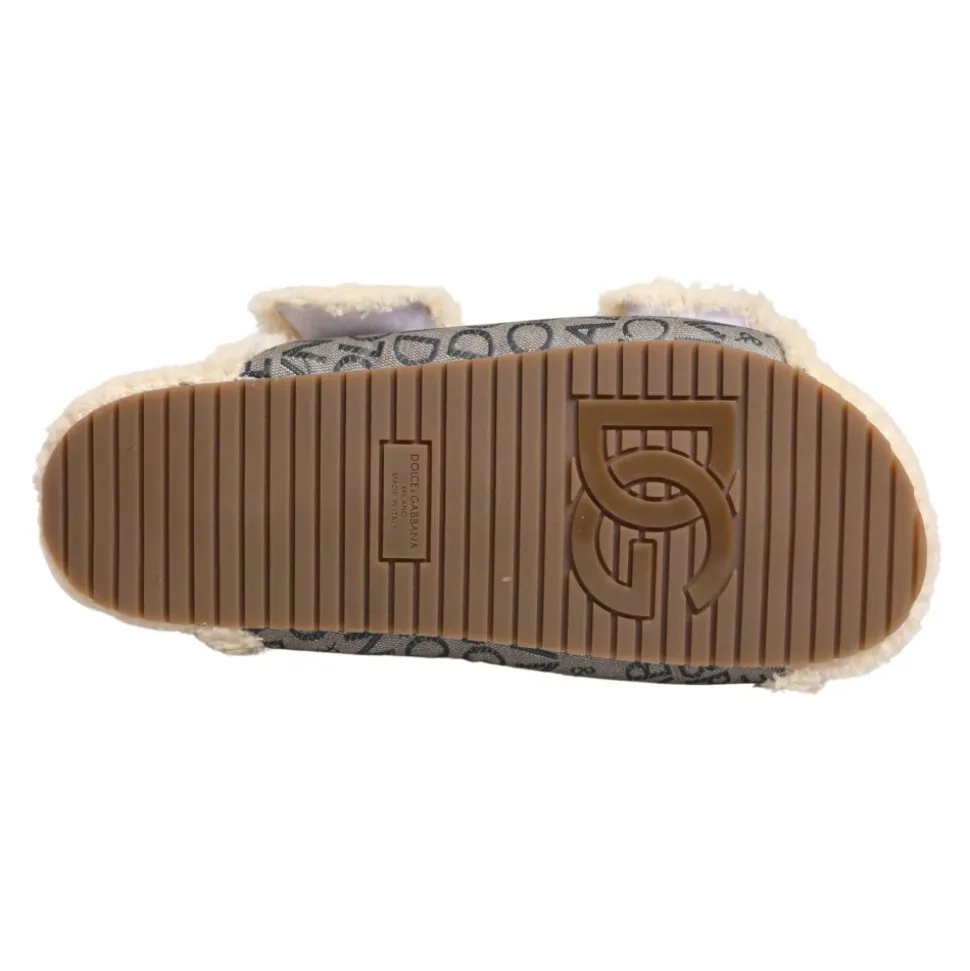 Flats Sandals