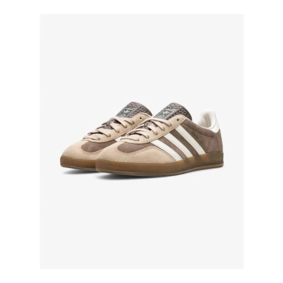 Gazelle Indoor