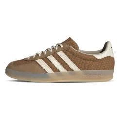 Gazelle Indoor