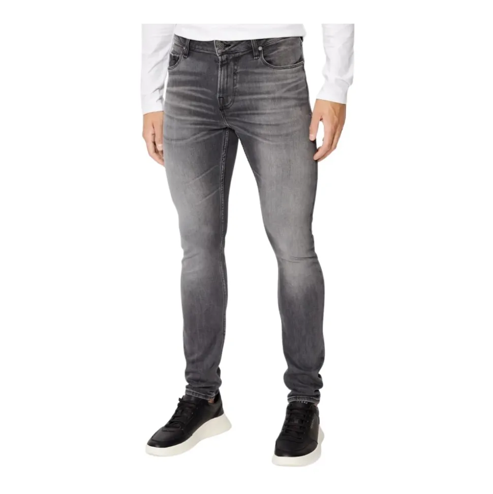 Jeansy Slim-fit