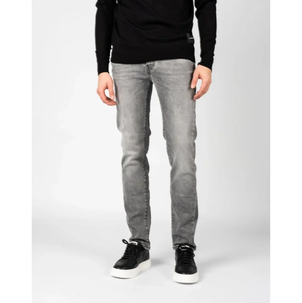 Jeansy Slim-fit