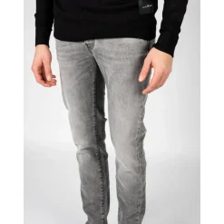 Jeansy Slim-fit