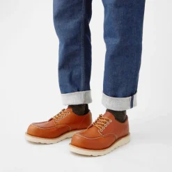 Klasyczne buty Oxford w kolorze Oro
