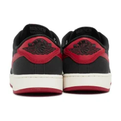 1 KO Low QS 'BRED' Sneakers