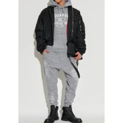Kurtka typu `bomber`