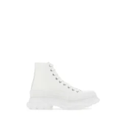 Lace-up Boots