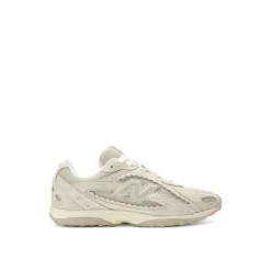 204L Sneakers
