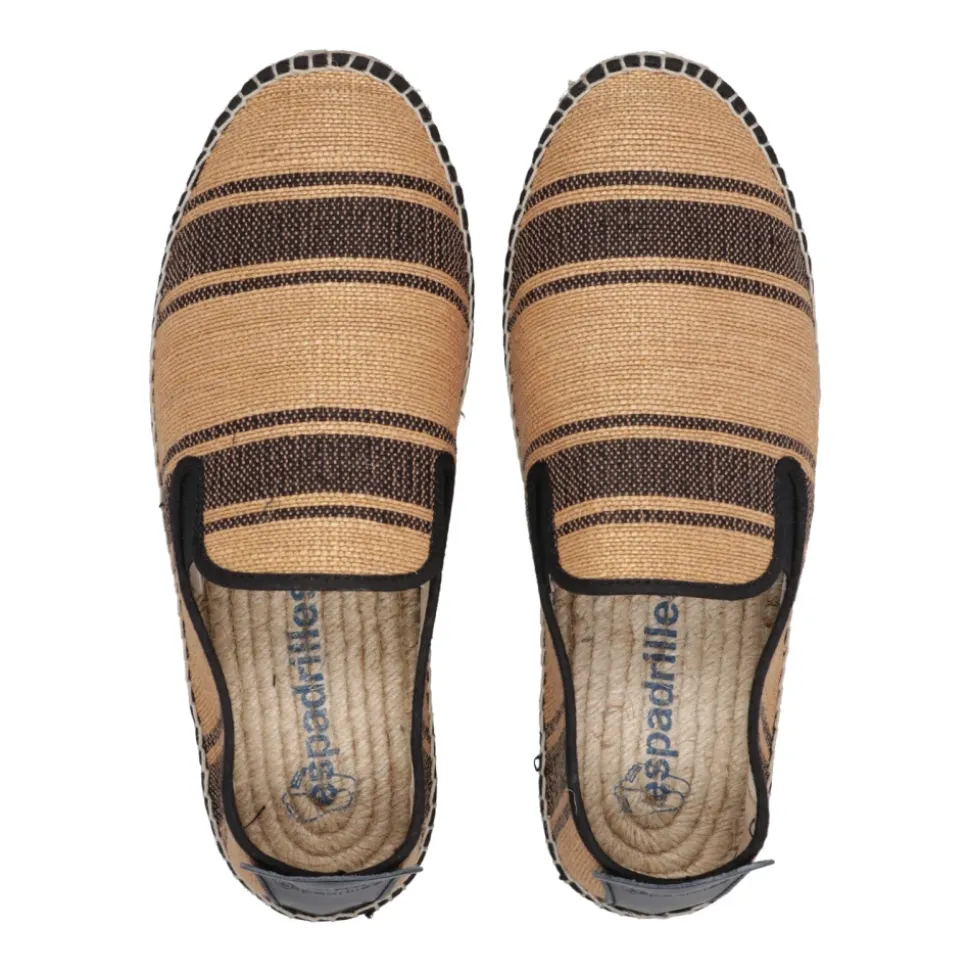 Płaskie buty w czarnym i brązowym
