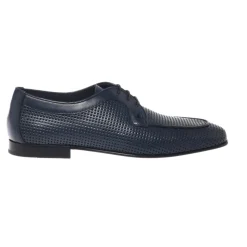 Perforowane skórzane buty sznurowane