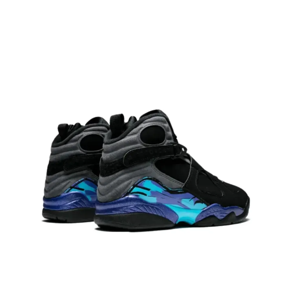 8 Retro 'Aqua'