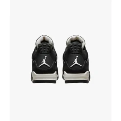 4 Retro White Thunder
