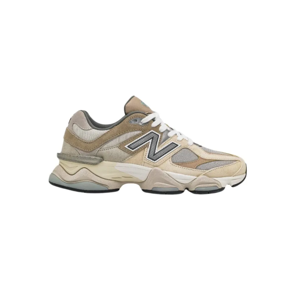 9060 Running Shoes