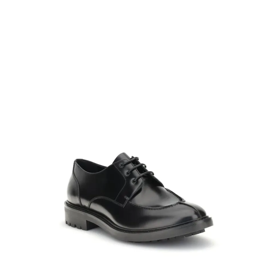 Skórzane Lace-Ups z Nowoczesnym Obrotem