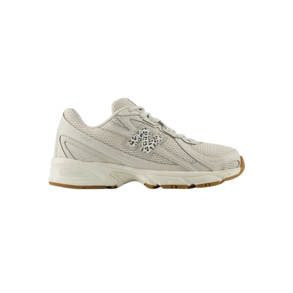 740 Sneaker