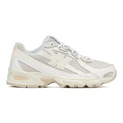 740 Sneakers