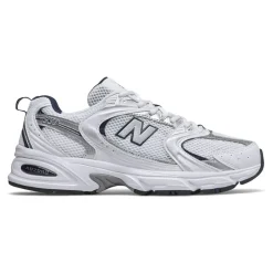Sneakersy 530