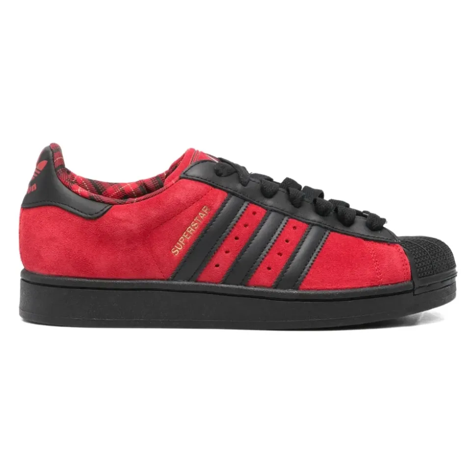 Superstar II London