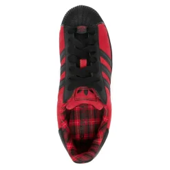 Superstar II London