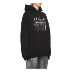 Sweatshirts & Hoodies