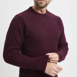 Sweter z wełny jagnięcej z okrągłym dekoltem