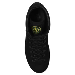 Sznurowane buty