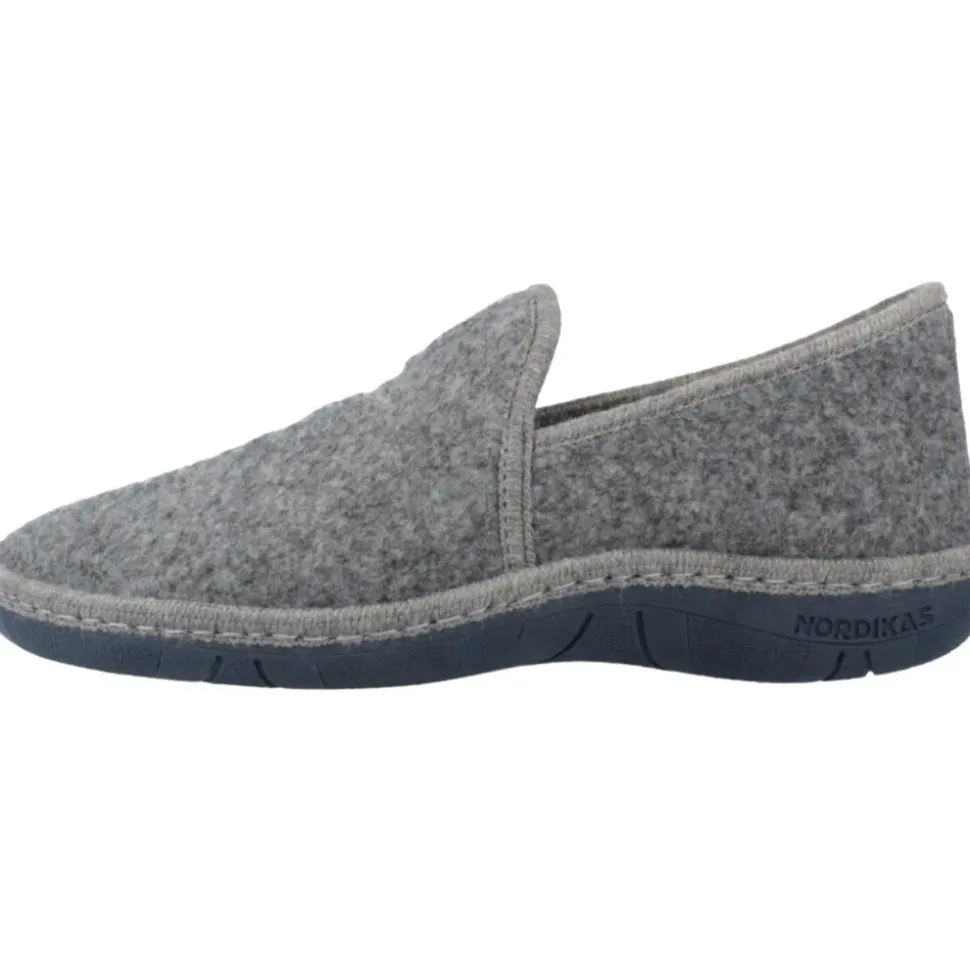2633 Tirol Slipper