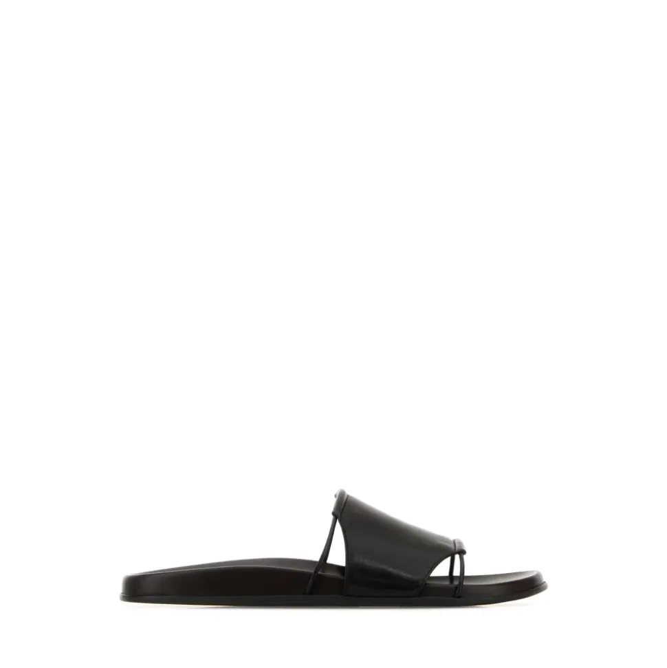 Vivienne Slide