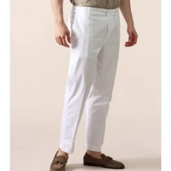 Zyan Cropped Trousers